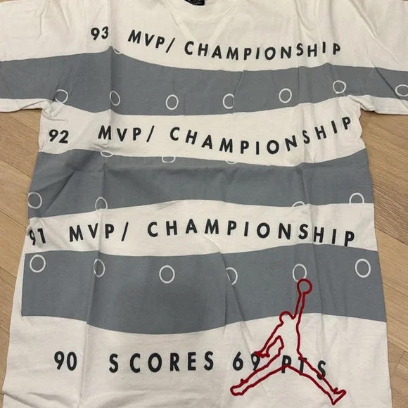 Jordan tee small - Picture 3 of 4